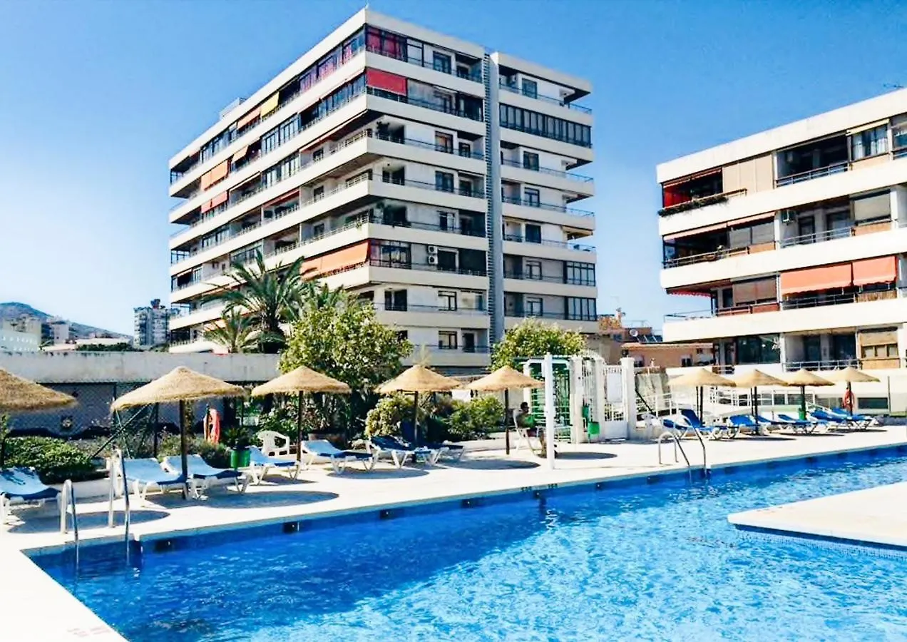 Ideal Apartamento En Τορρεμολίνος